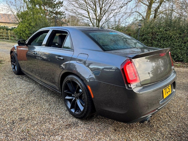 Used Chrysler 300C 2023 for sale - 73196207: Photo 6