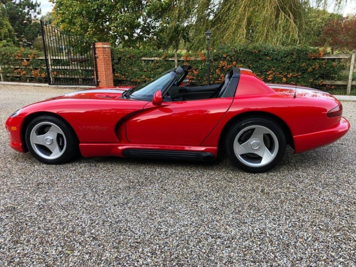 2019 Dodge (Usa) Viper Rt/10 8.0 L V10 400 Bhp Roadster 6 Speed Manual ...