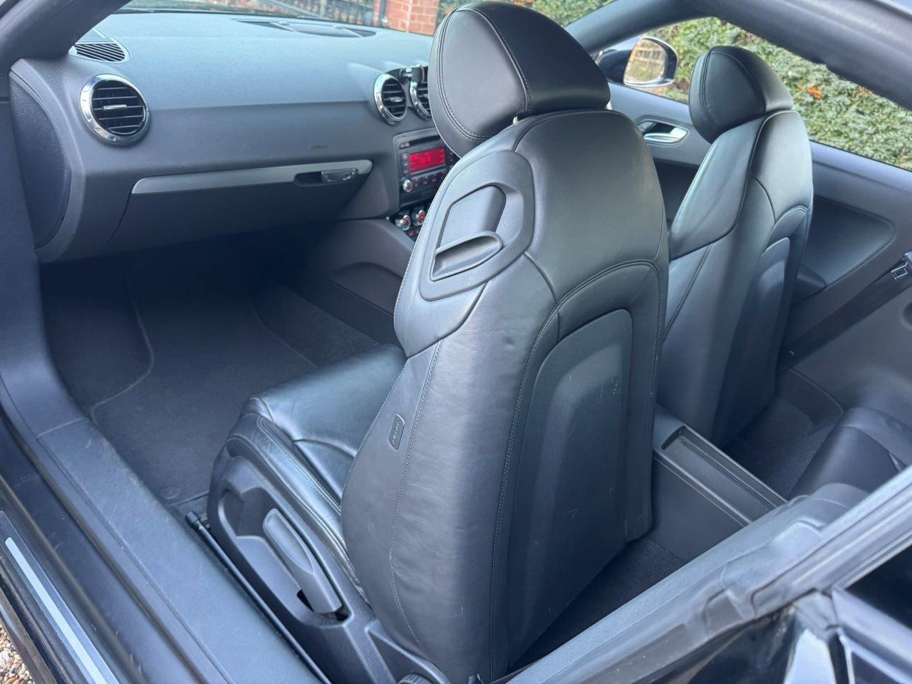 Used Audi TT 2013 for sale - 76653747: Photo 14