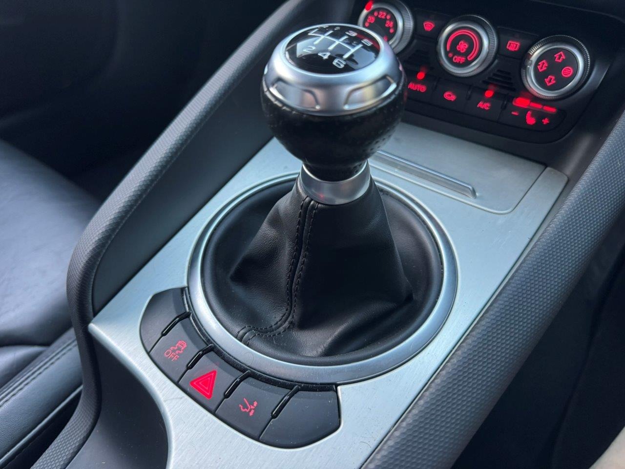 Used Audi TT 2013 for sale - 76653747: Photo 28