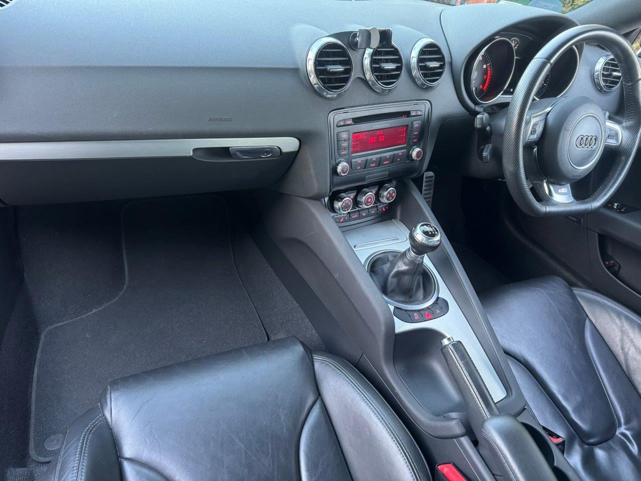 Used Audi TT 2013 for sale - 76653747: Photo 3