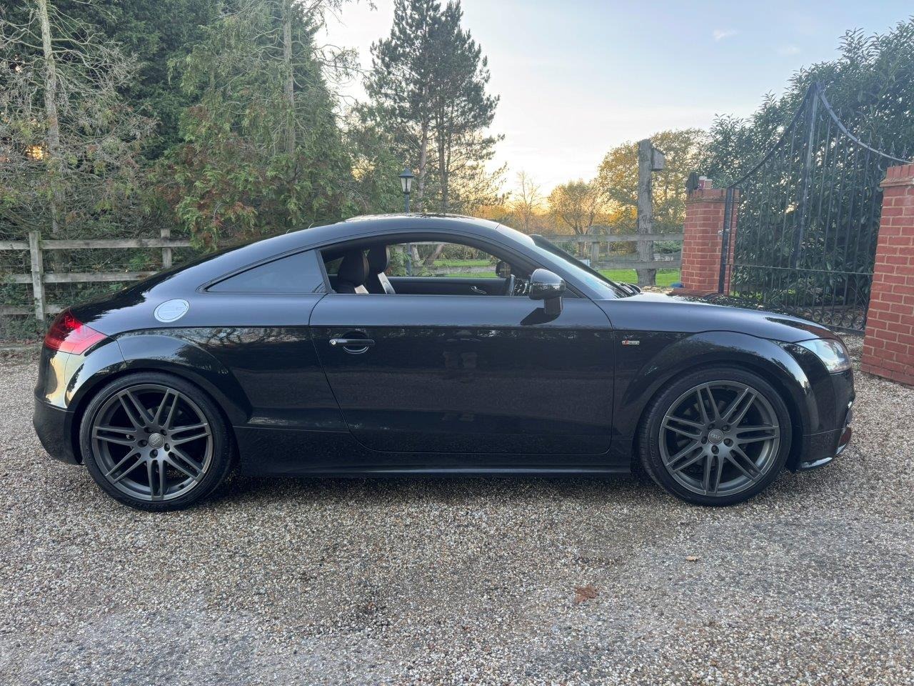 Used Audi TT 2013 for sale - 76653747: Photo 6