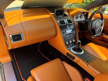 Used Aston Martin Vantage 2006 for sale - 78700262: Photo