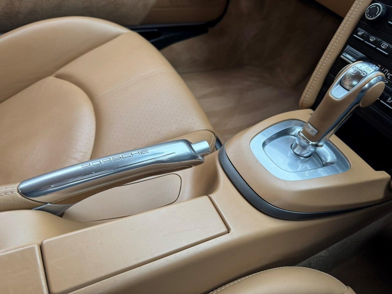 Used Porsche Cayman 2010 for sale - 76862835: Photo 22