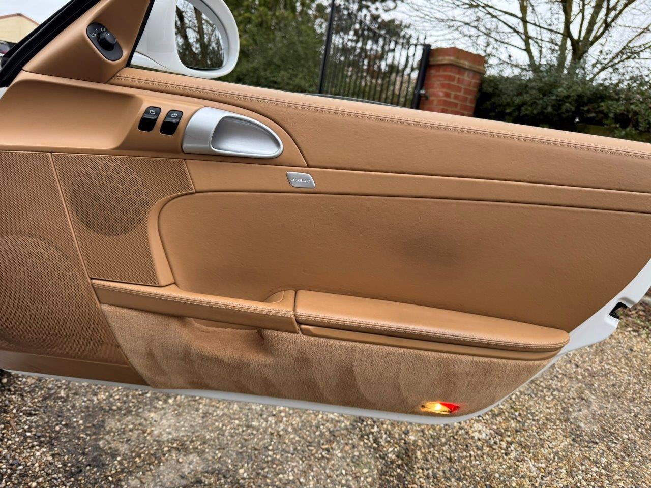 Used Porsche Cayman 2010 for sale - 76862835: Photo 29