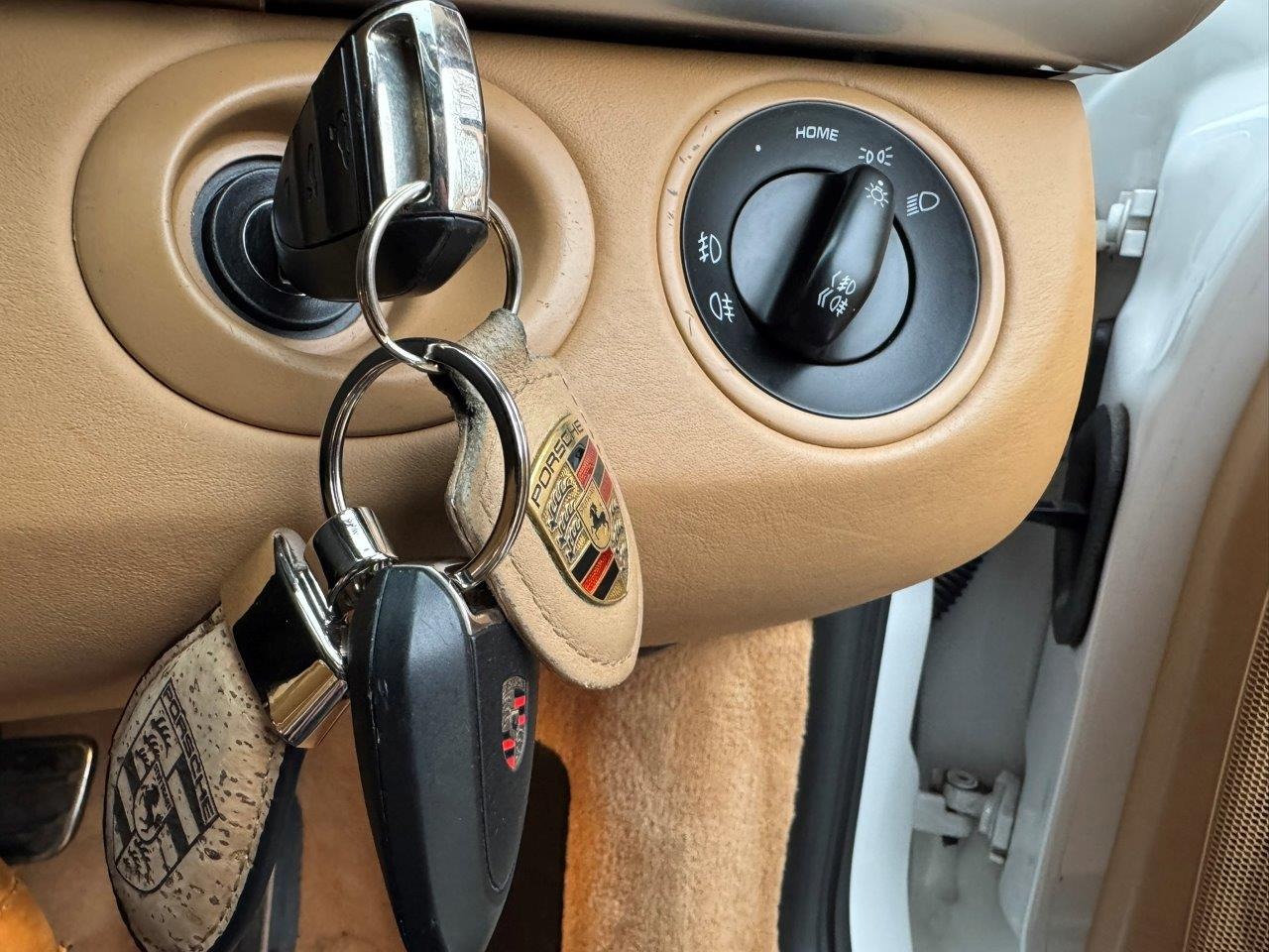 Used Porsche Cayman 2010 for sale - 76862835: Photo 49