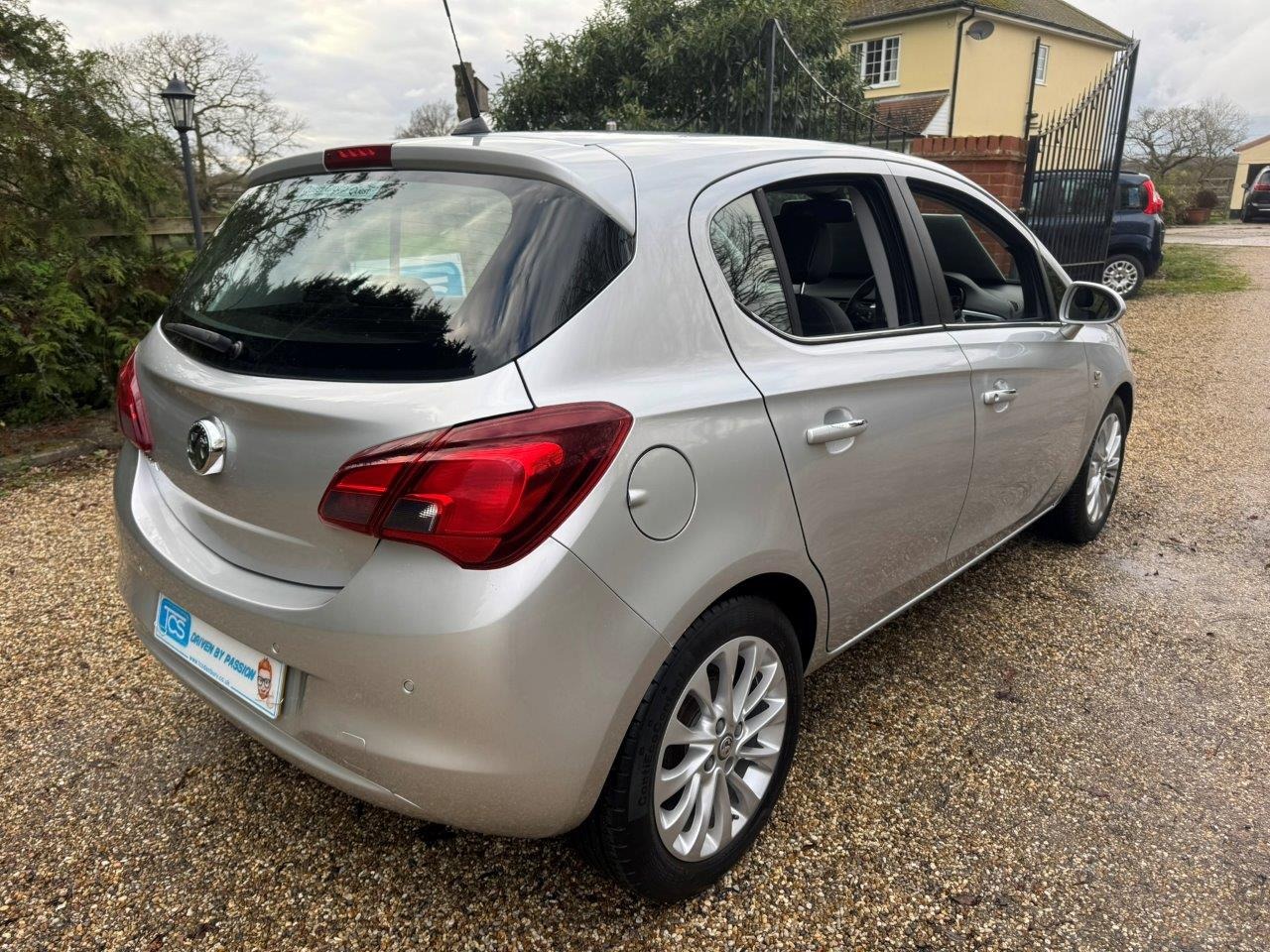 Used Vauxhall Corsa 2015 for sale - 77708522: Photo 11