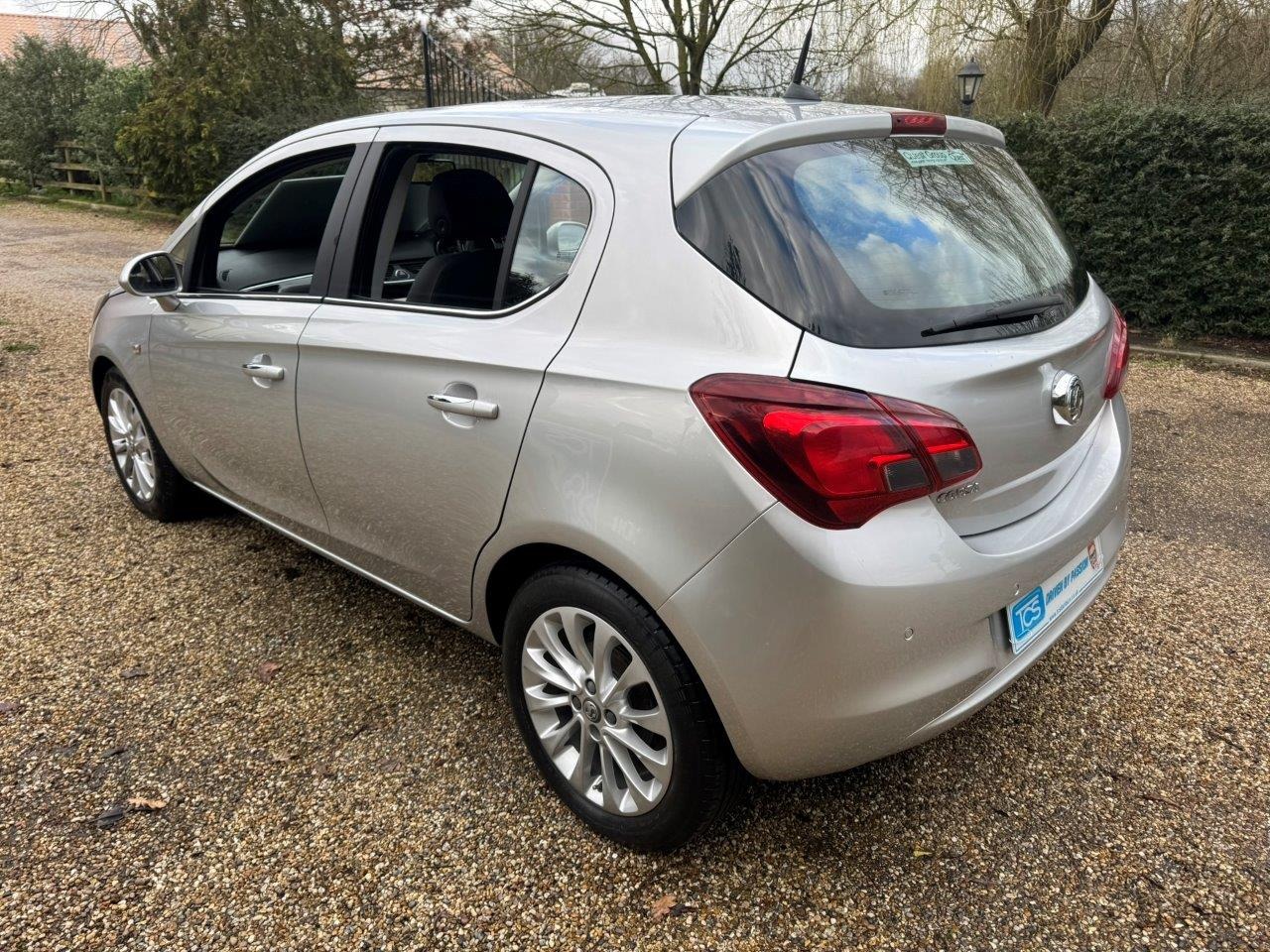 Used Vauxhall Corsa 2015 for sale - 77708522: Photo 5