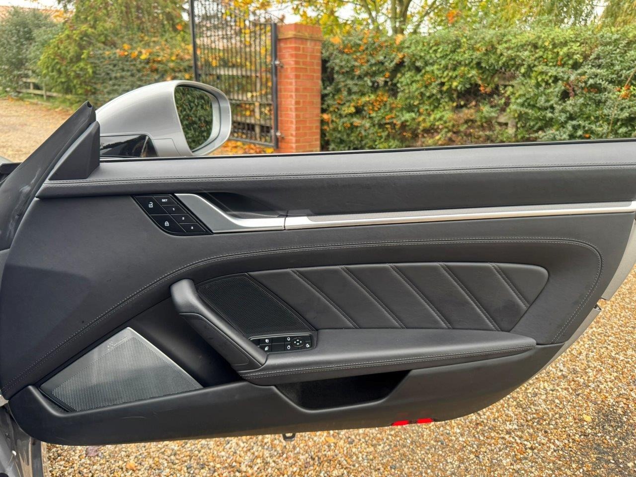 Used Porsche 911 2023 for sale - 76554039: Photo 24