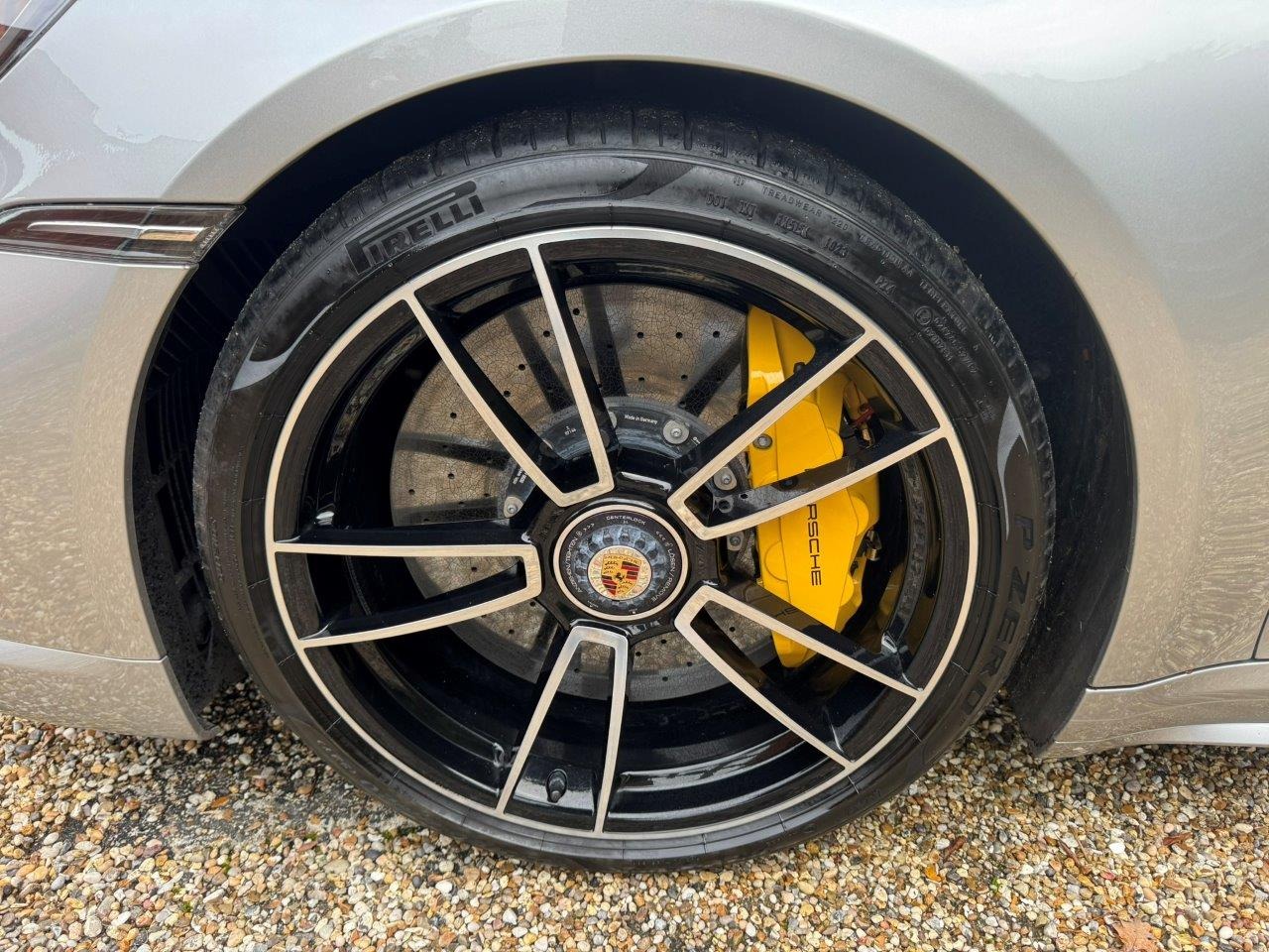 Used Porsche 911 2023 for sale - 76554039: Photo 40