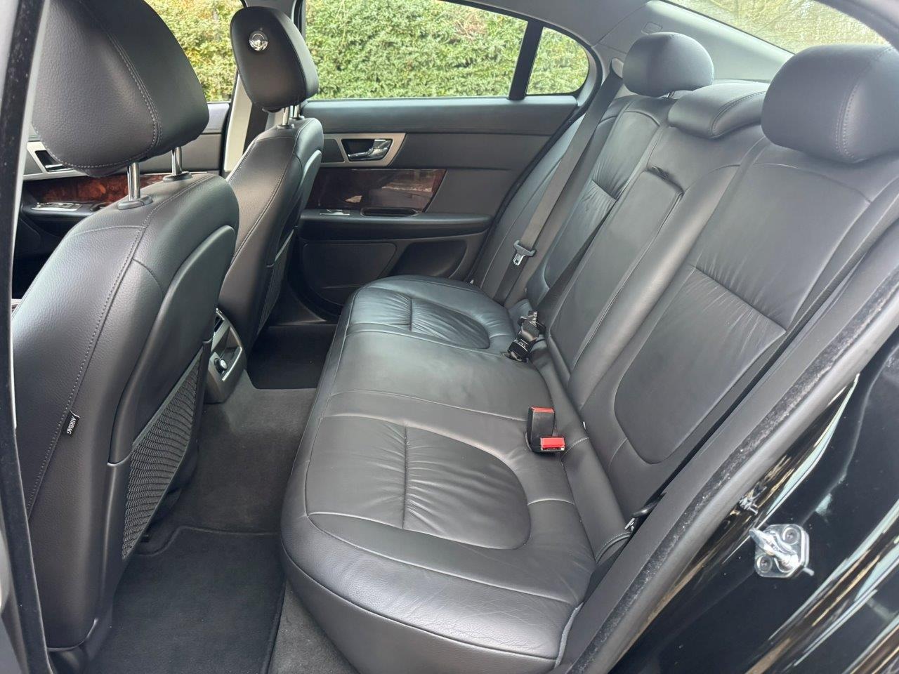 Used Jaguar XF 2010 for sale - 77450611: Photo 16