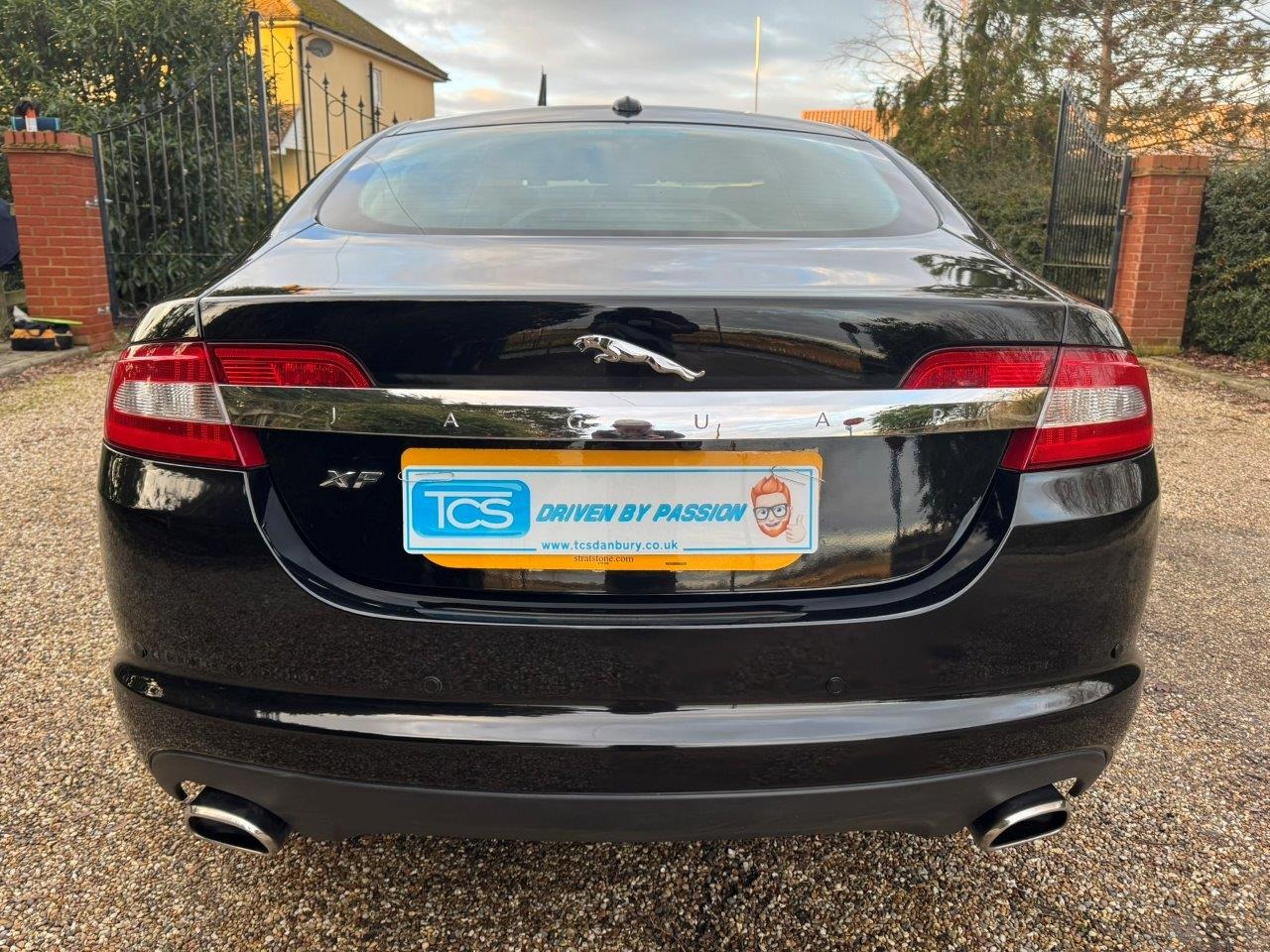 Used Jaguar XF 2010 for sale - 77450611: Photo 2