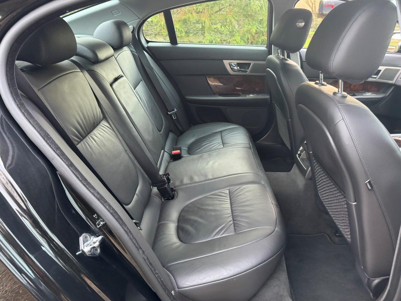 Used Jaguar XF 2010 for sale - 77450611: Photo 26