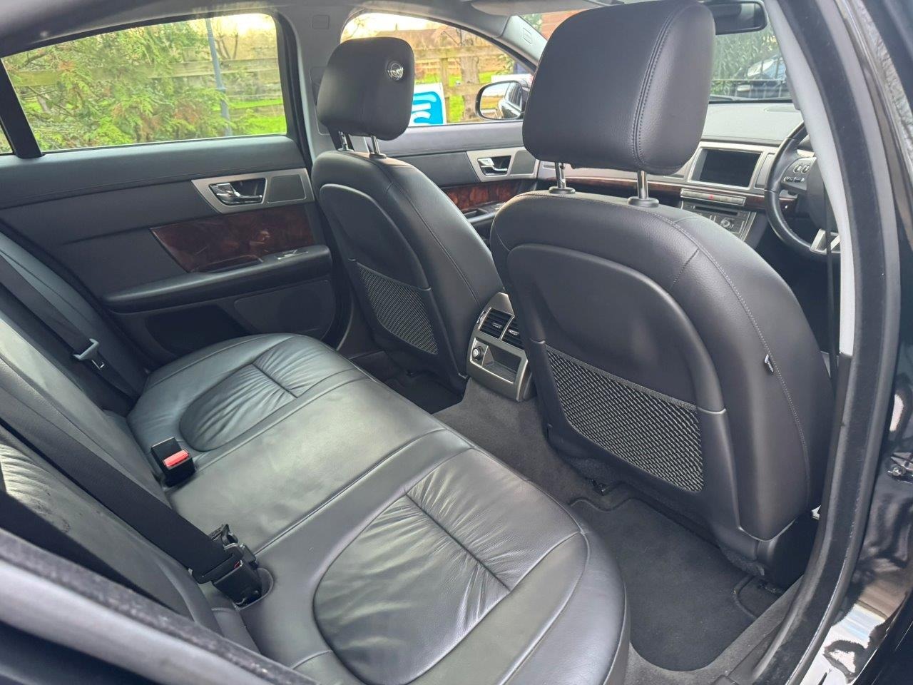 Used Jaguar XF 2010 for sale - 77450611: Photo 27