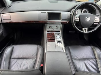 Used Jaguar XF 2010 for sale - 77450611: Photo