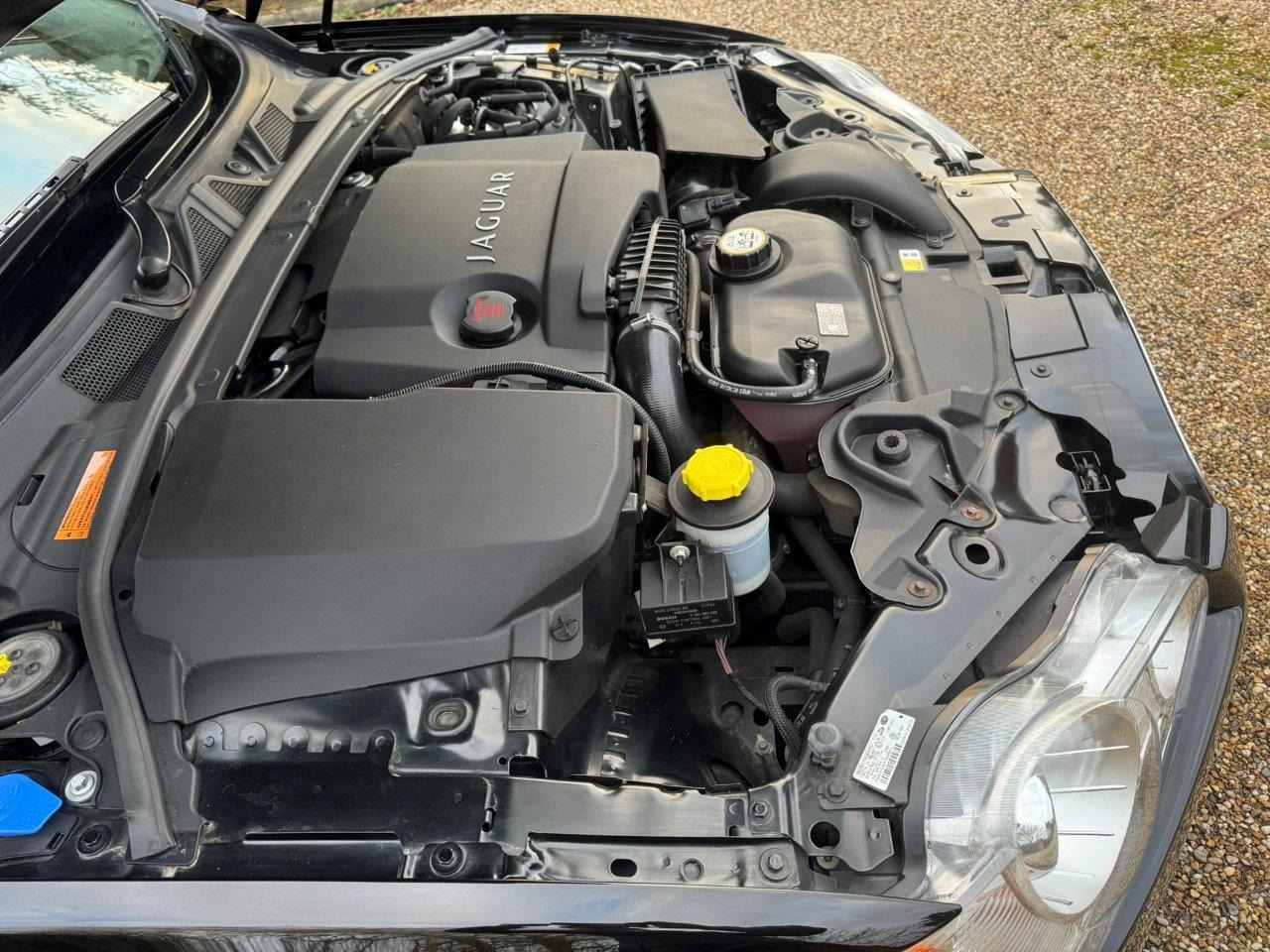 Used Jaguar XF 2010 for sale - 77450611: Photo 40