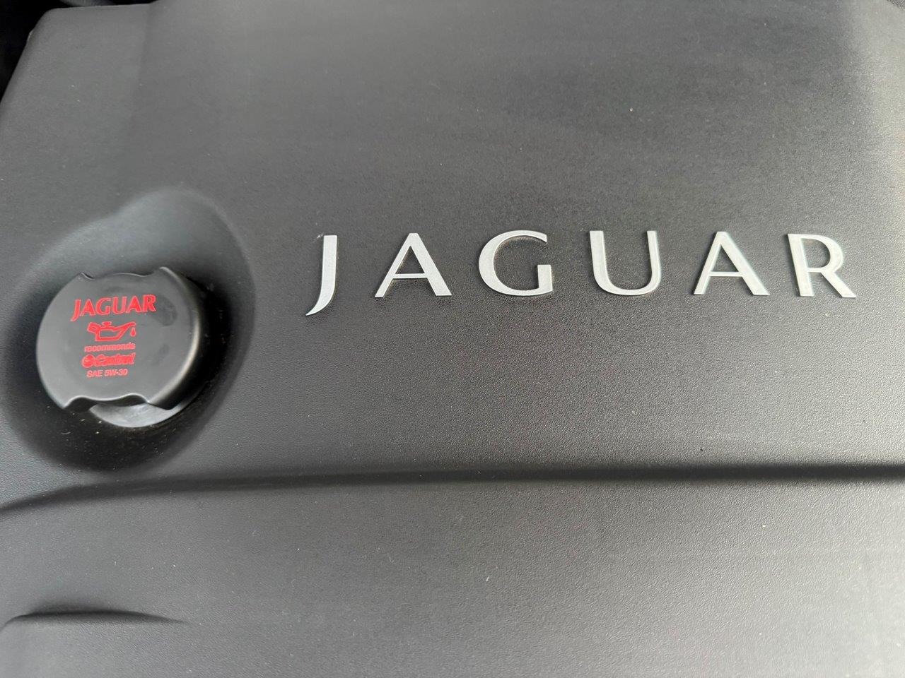 Used Jaguar XF 2010 for sale - 77450611: Photo 50
