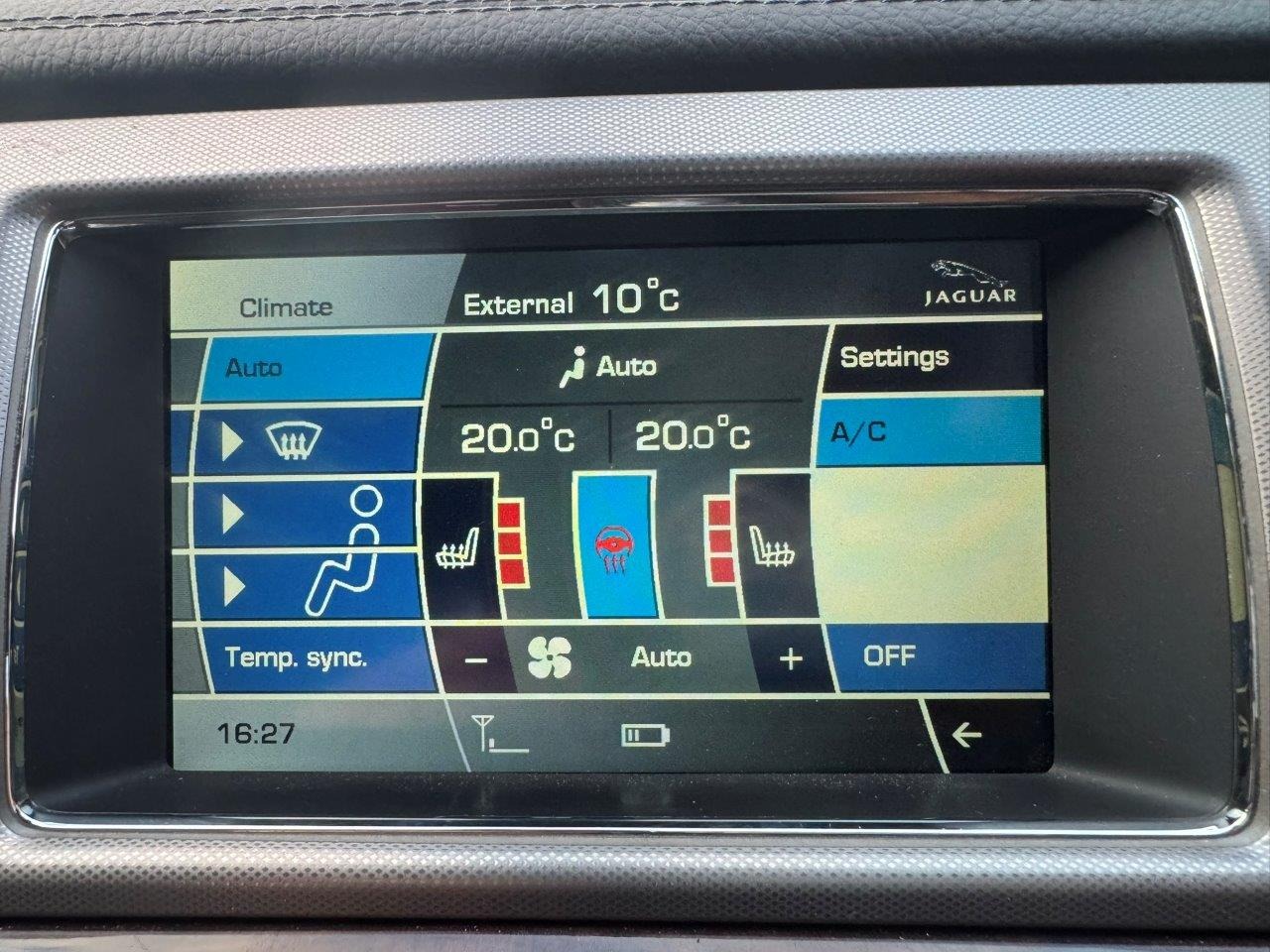 Used Jaguar XF 2010 for sale - 77450611: Photo 67