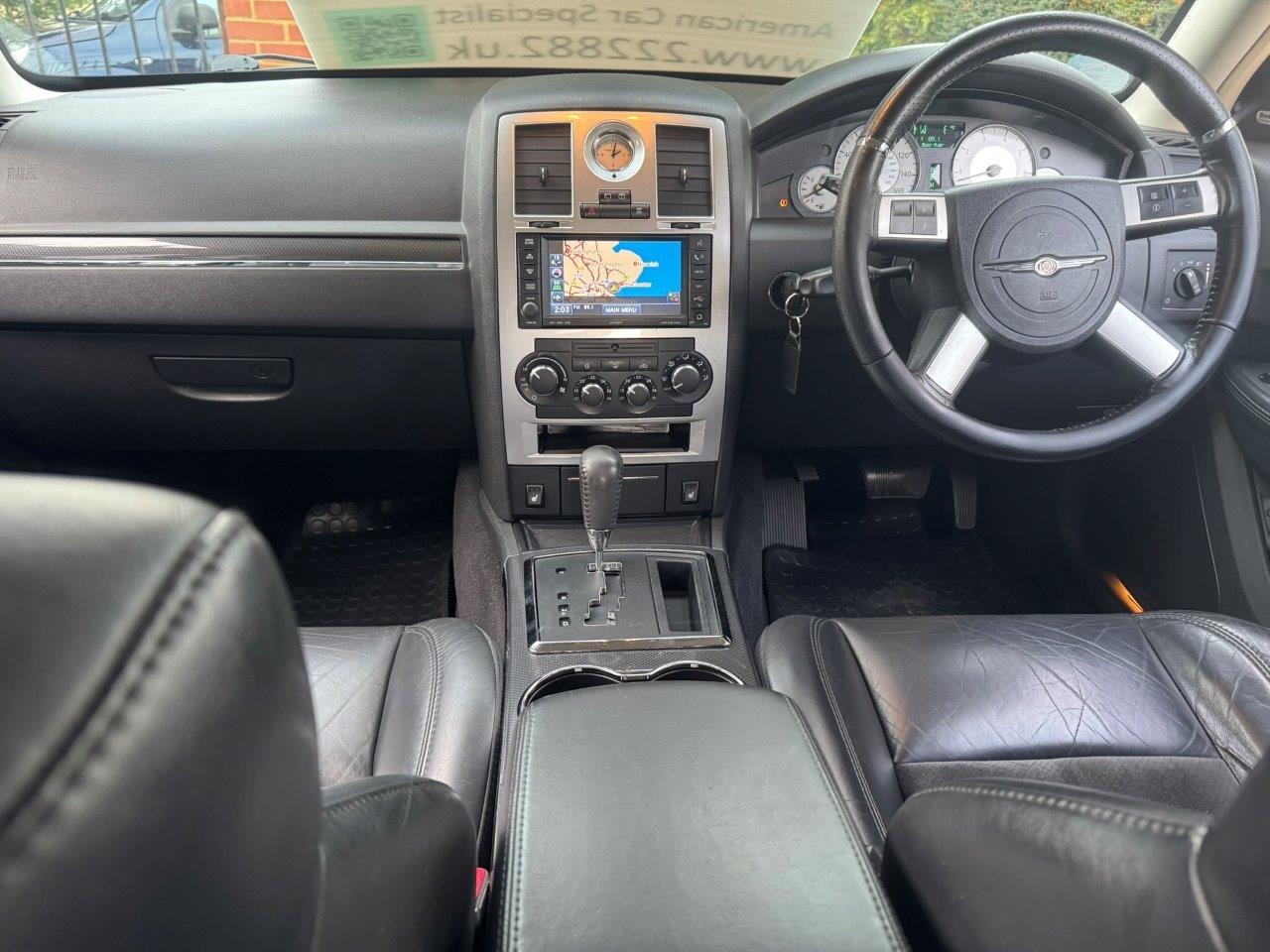 Used Chrysler 300C 2009 for sale - 76845923: Photo 3