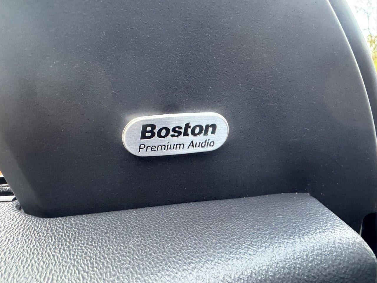 Used Chrysler 300C 2009 for sale - 76845923: Photo 32