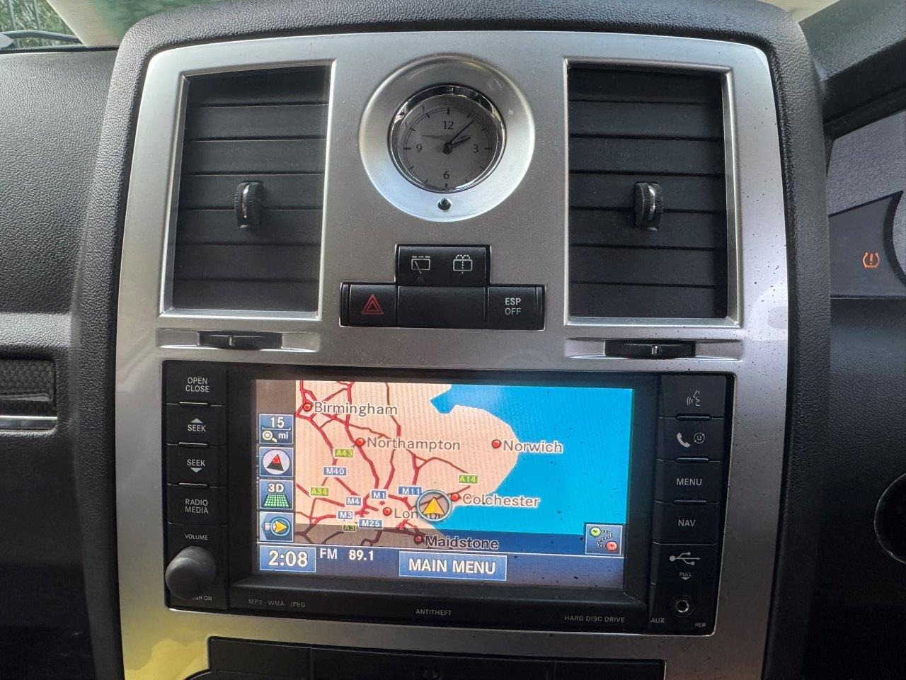 Used Chrysler 300C 2009 for sale - 76845923: Photo 42