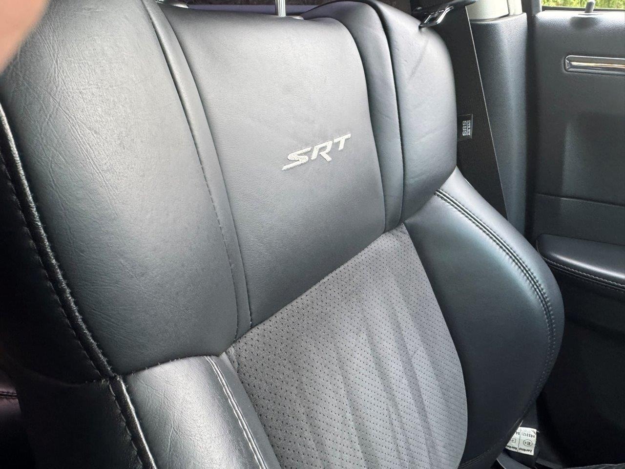 Used Chrysler 300C 2009 for sale - 76845923: Photo 55