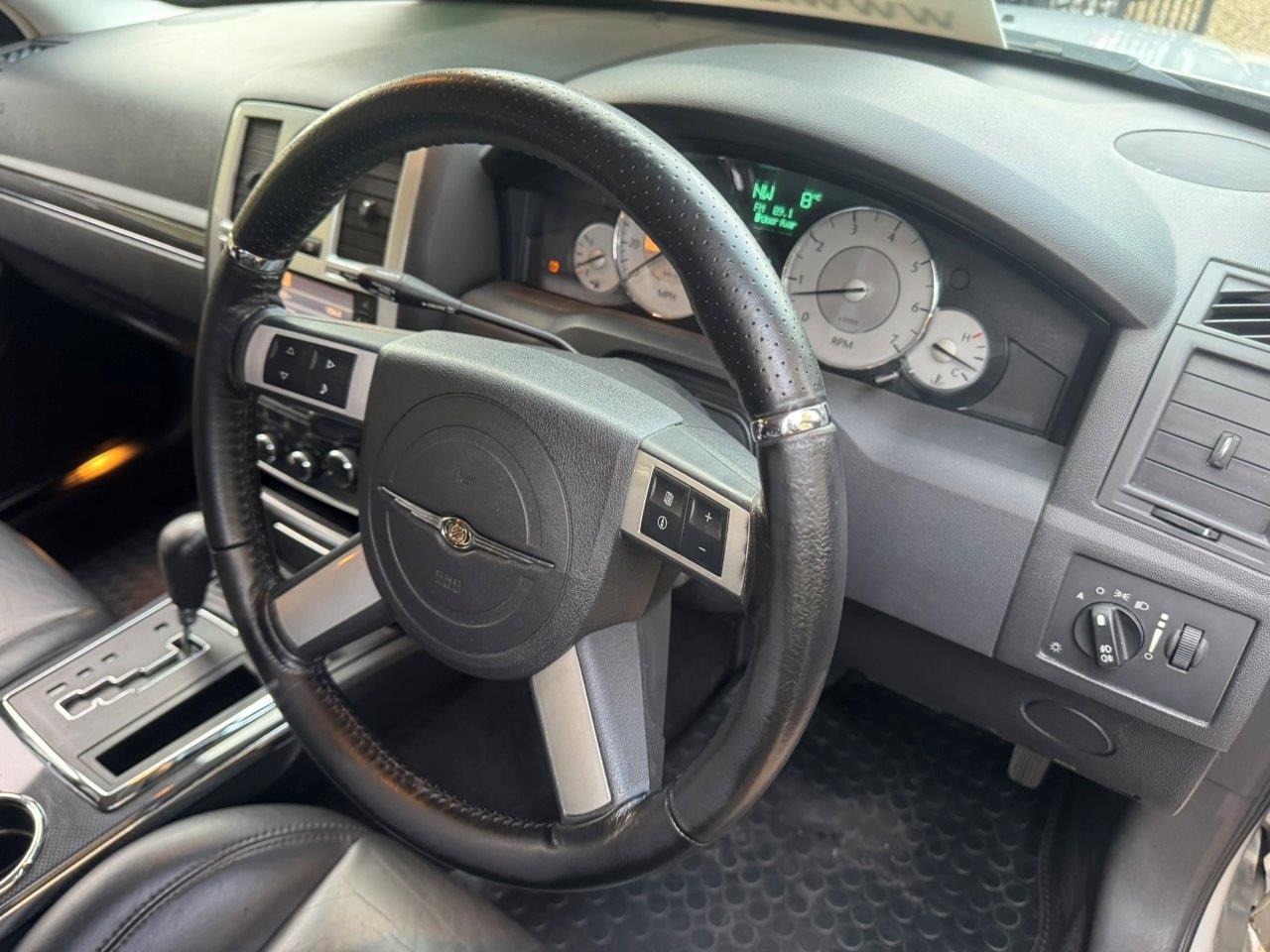 Used Chrysler 300C 2009 for sale - 76845923: Photo 57