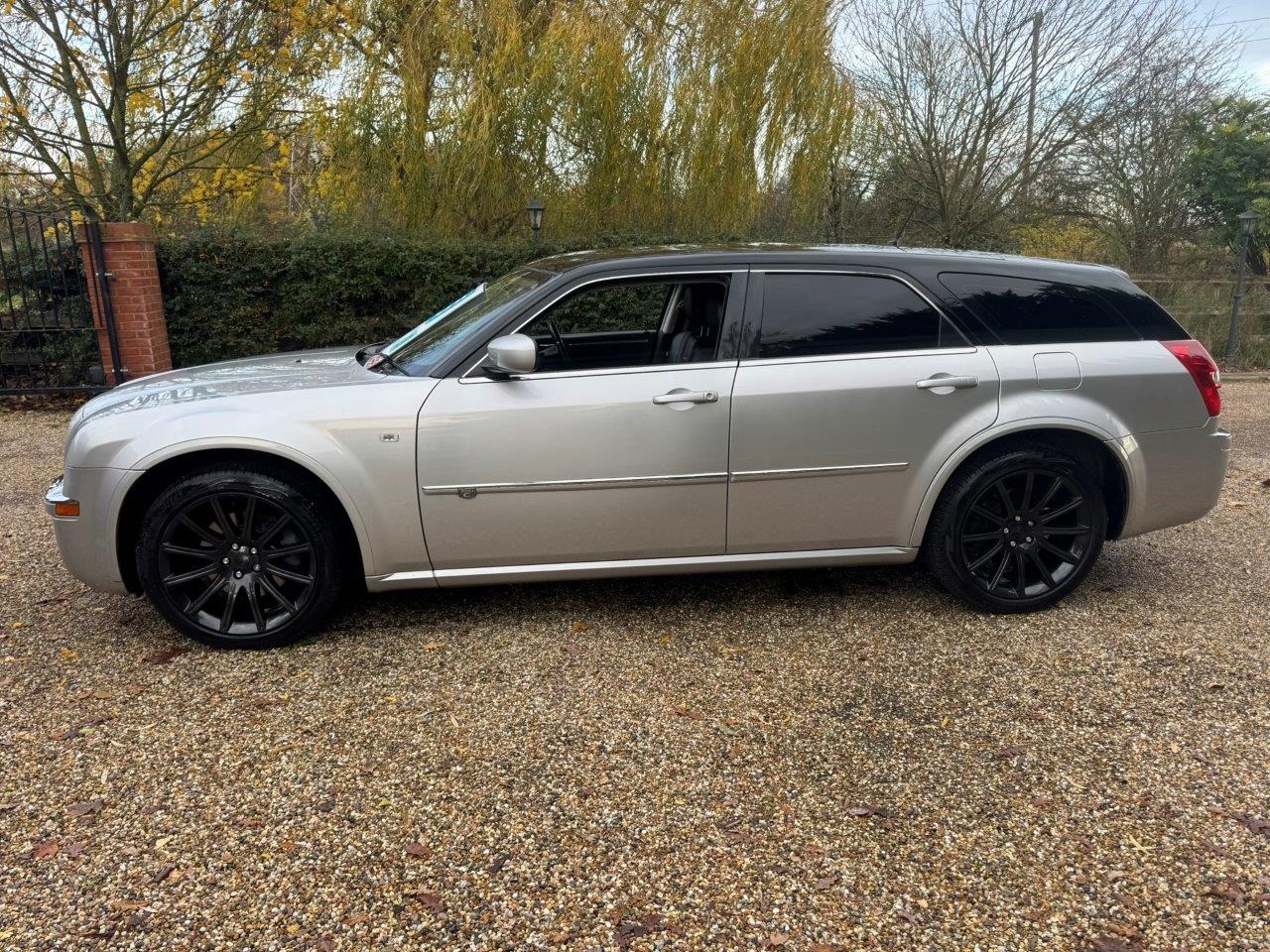 Used Chrysler 300C 2009 for sale - 76845923: Photo 8
