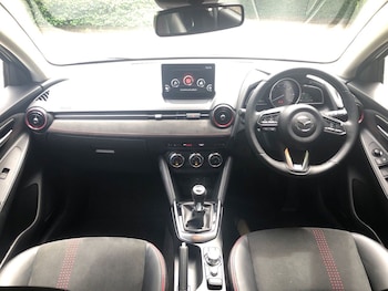 Used Mazda Mazda2 2024 for sale - 79200141: Photo