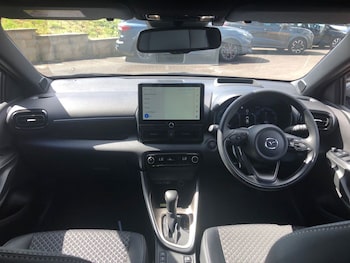Used Mazda Mazda2 HYBRID 2024 for sale - 79199789: Photo