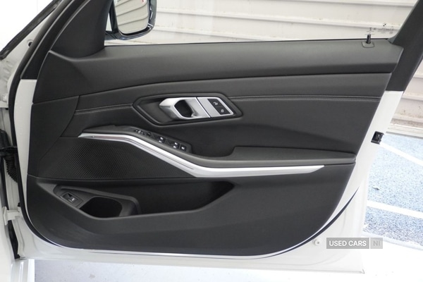 Used BMW 3 Series 2021 for sale - 77941098: Photo 23