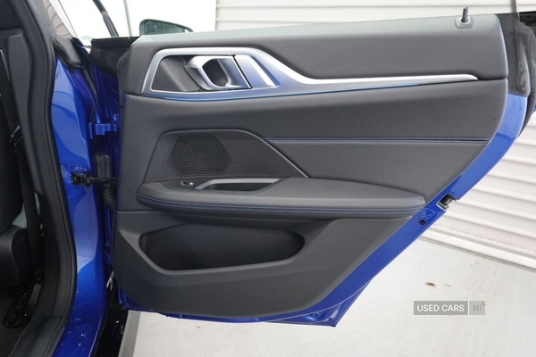 Used BMW i4 2022 for sale - 76522619: Photo 31