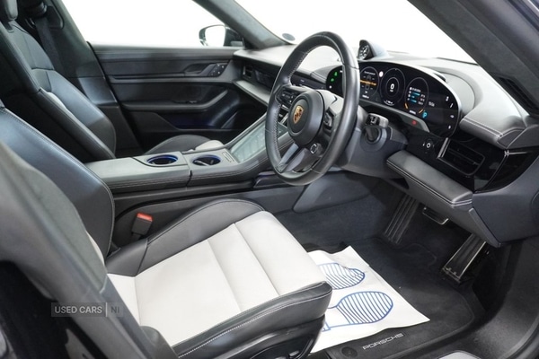 Used Porsche Taycan 2024 for sale - 78116961: Photo 23