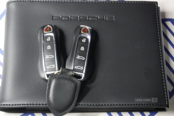 Used Porsche Taycan 2024 for sale - 78116961: Photo 39