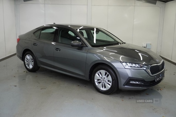 Used Skoda Octavia 2023 for sale - 77941113: Photo 2