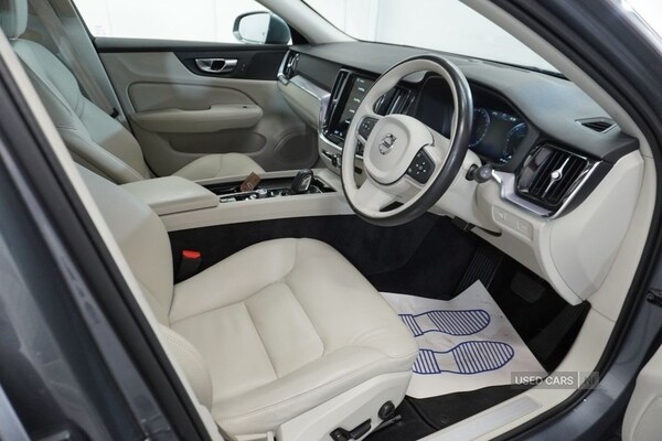 Used Volvo V60 2021 for sale - 75034057: Photo 23