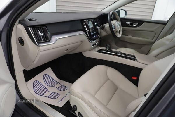 Used Volvo V60 2021 for sale - 75034057: Photo 35