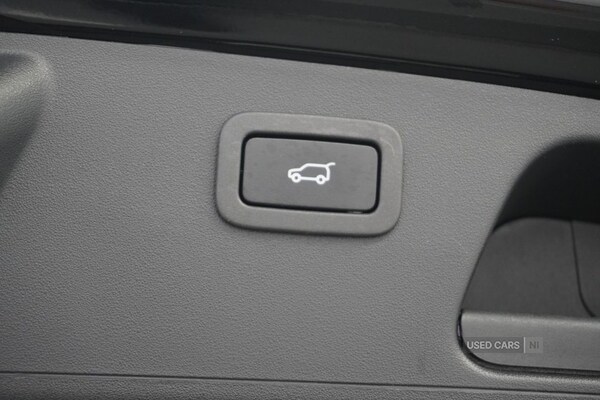 Used Jaguar E-Pace 2021 for sale - 75298877: Photo 21