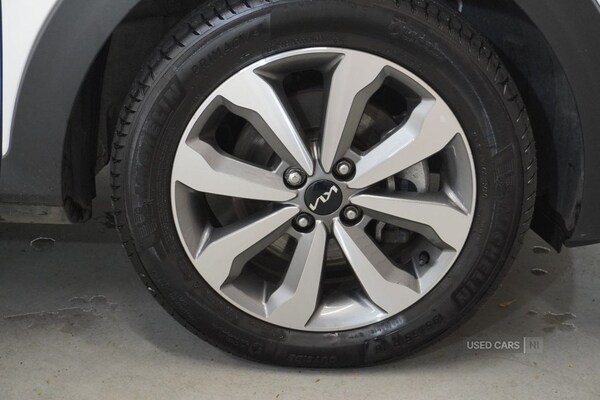 Used Kia Stonic 2025 for sale - 76359274: Photo 3