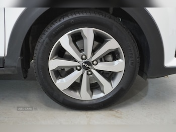 Used Kia Stonic 2023 for sale - 78879392: Photo