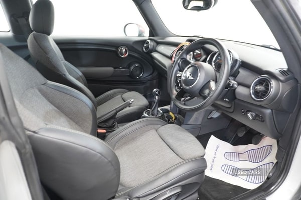 Used MINI Hatch 2014 for sale - 76315489: Photo 20