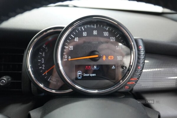 Used MINI Hatch 2014 for sale - 76315489: Photo 24