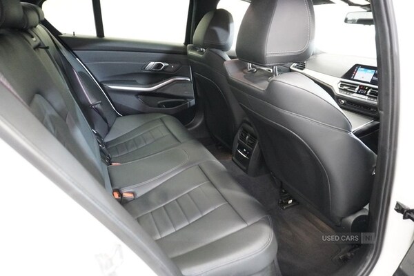 Used BMW 3 Series 2019 for sale - 76085704: Photo 31