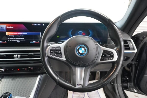 Used BMW i4 2022 for sale - 76359228: Photo 24