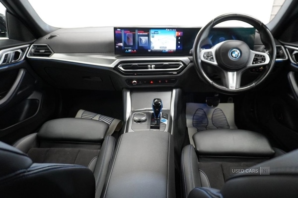 Used BMW i4 2022 for sale - 76359228: Photo 32
