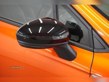 Used Renault Clio 2025 for sale - 79472633: Photo