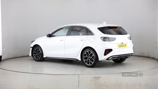 Used Kia Ceed 2025 for sale - 76359262: Photo 2