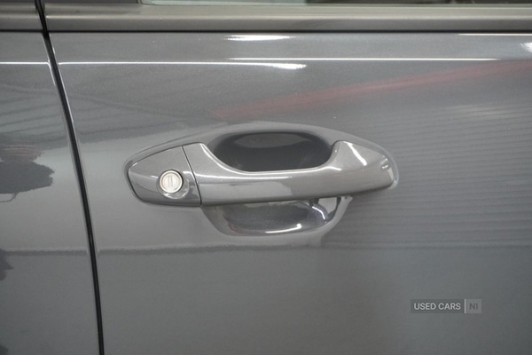 Used Kia Stonic 2021 for sale - 76729199: Photo 5