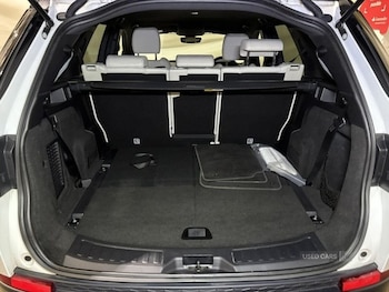 Used Land Rover Discovery Sport 2021 for sale - 78676933: Photo