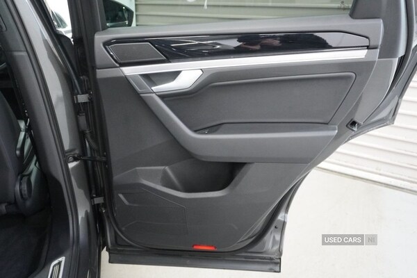 Used Volkswagen Touareg 2023 for sale - 78101843: Photo 31